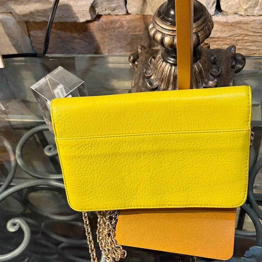 Vibrant Yellow Crossbody Bag with Chain Strap - Picture 6 of 11